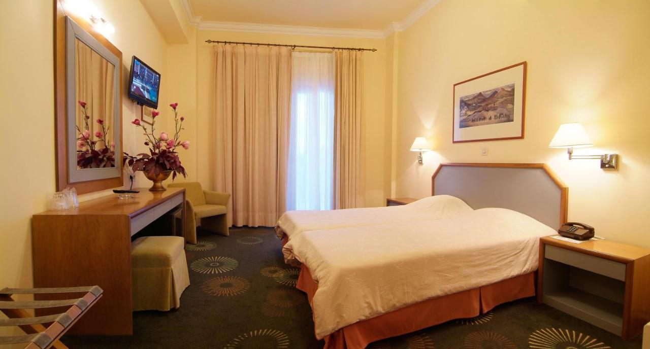 Hotel Kalafati Itea Pokoj fotografie